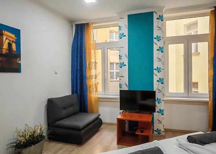 Seasons Design Apartament *